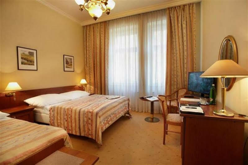 מלון פראג Galerie Royale מראה חיצוני תמונה